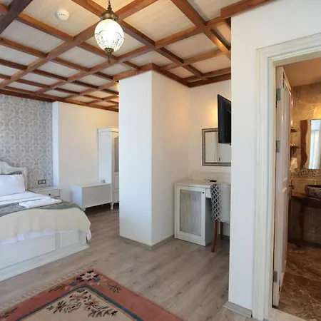 Hotell Celsus Boutique 3*