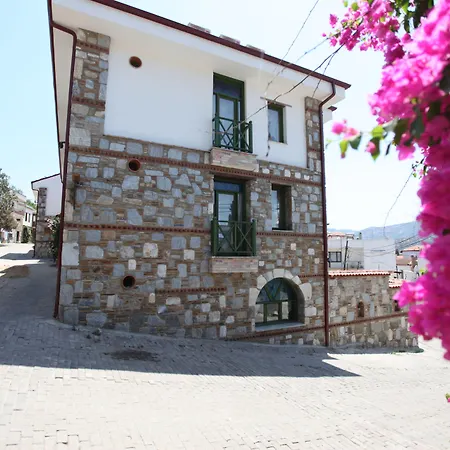 Celsus Boutique ホテル