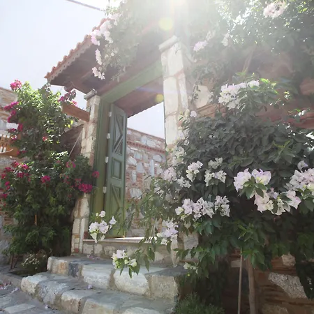 Celsus Boutique ホテル