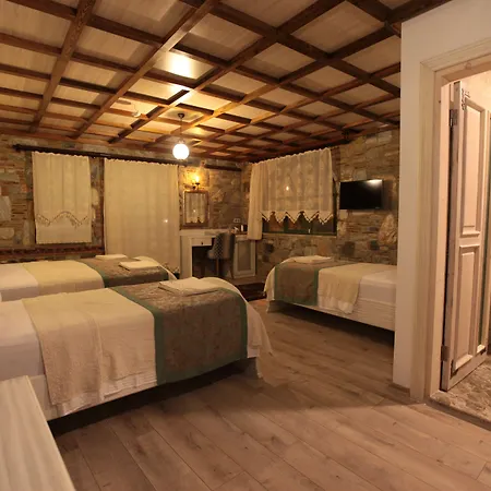 Celsus Boutique ホテル