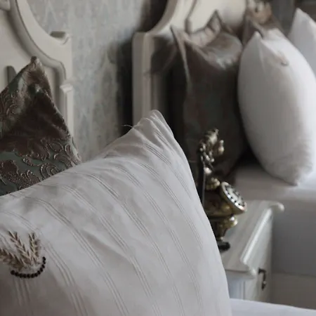 Celsus Boutique Hotel 3*